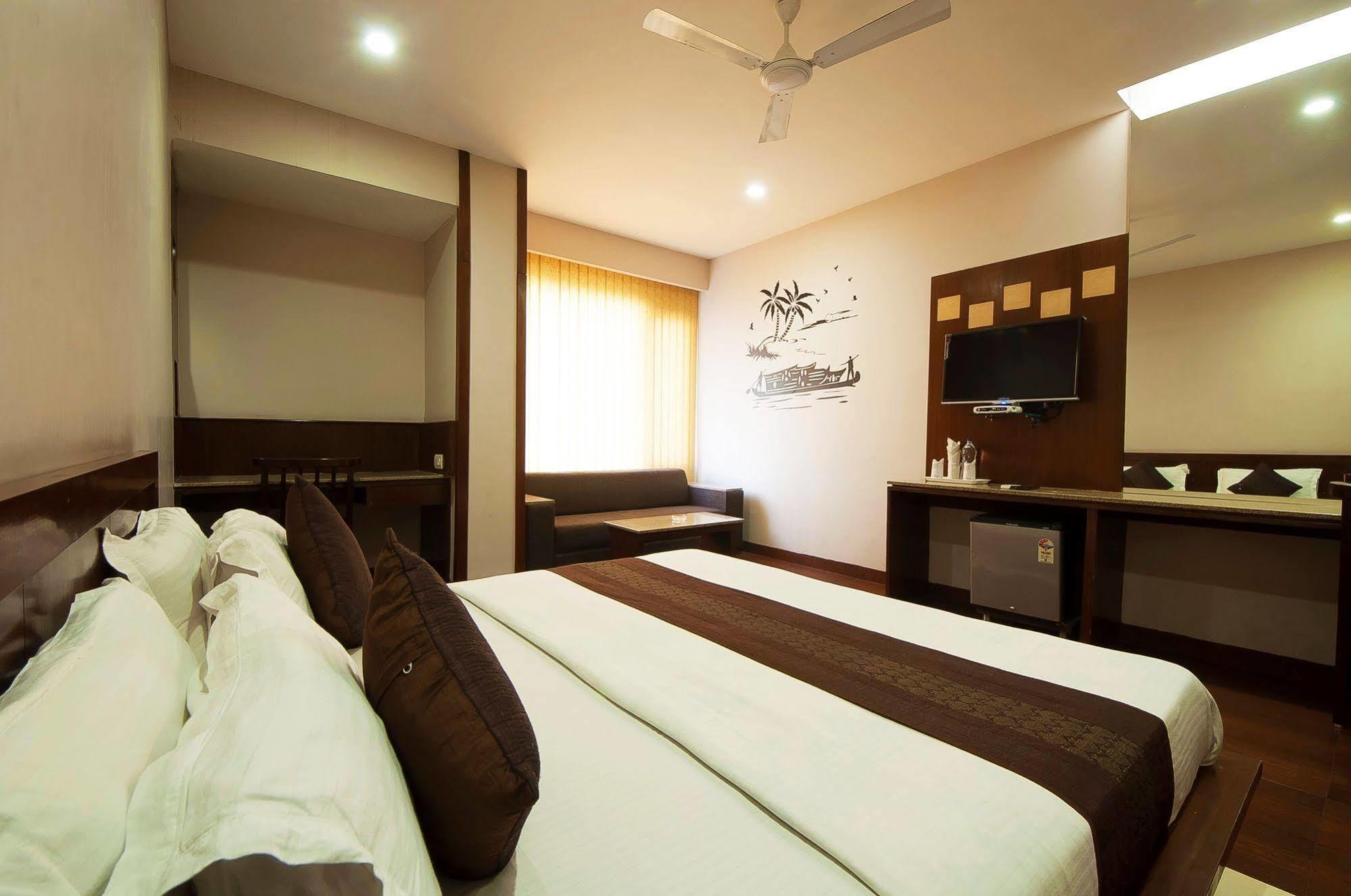 Fabhotel Basera Amritszár Kültér fotó
